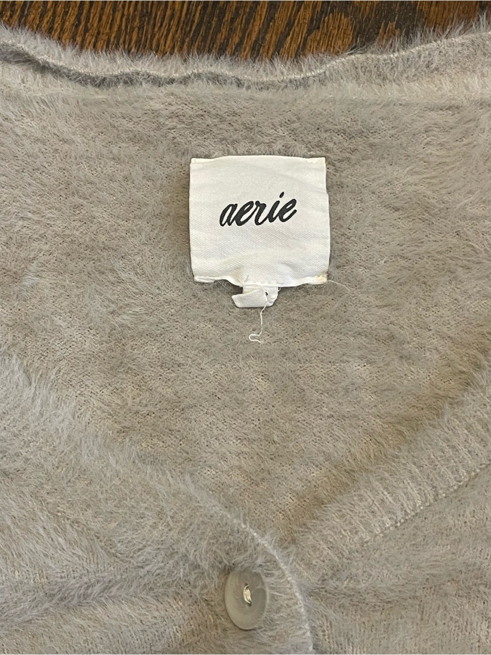 aerie casual women’s Cozy V-Neck Fuzzy Cardigan in Gray size S - Picture 3 of 10